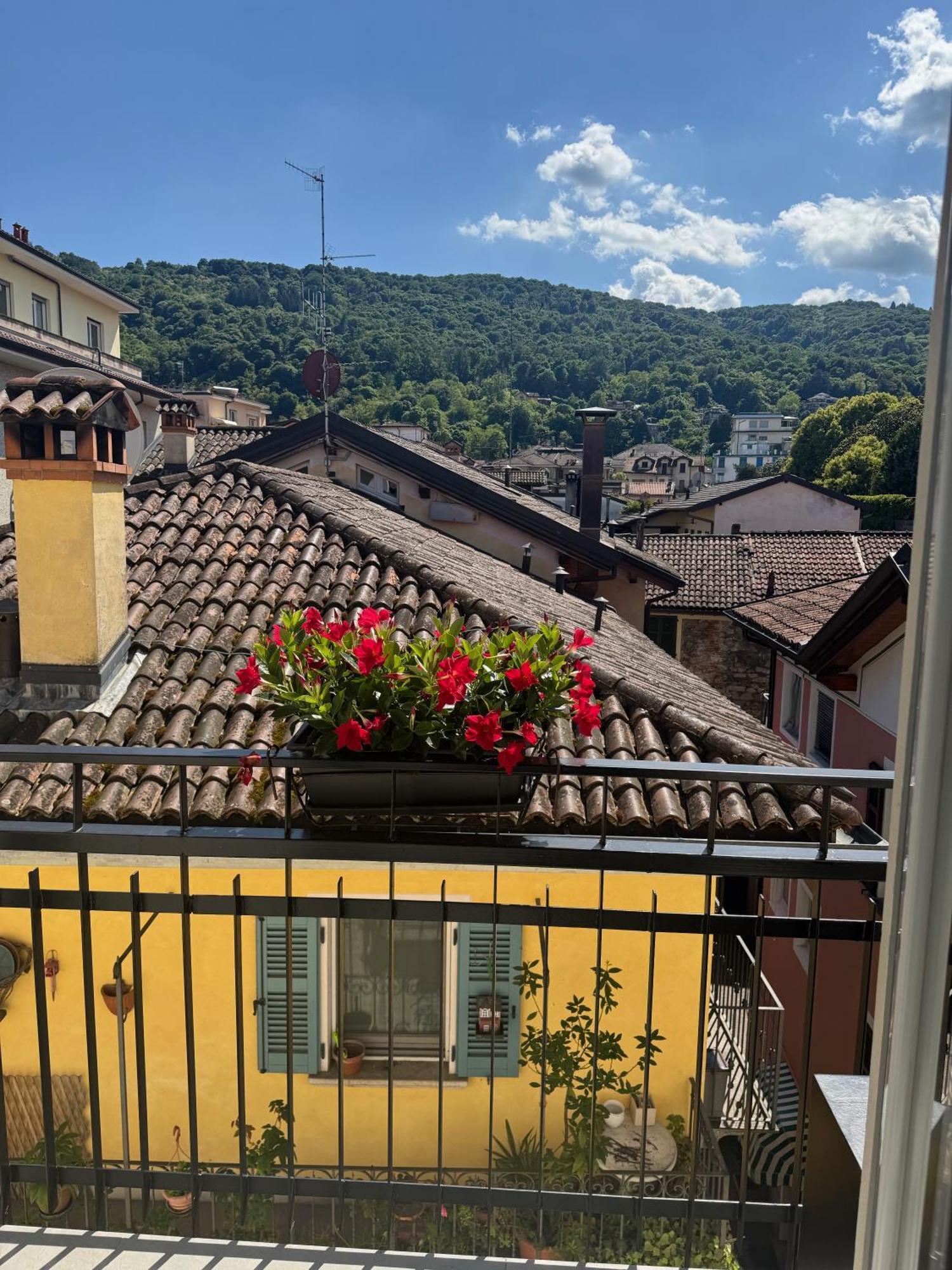 Ca' Buscion Apartment Stresa Exterior photo